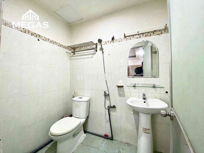 Studio Cửa Sổ Trời Giá Rẻ Ngay Lotte Mart