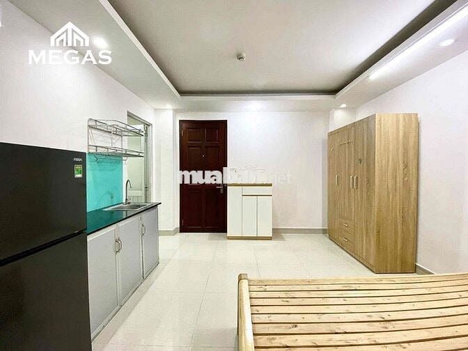 Studio Cửa Sổ Trời Giá Rẻ Ngay Lotte Mart
