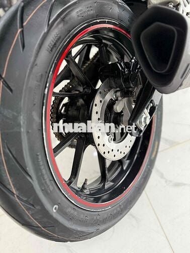 R15v3 Chính chủ Cực đẹp