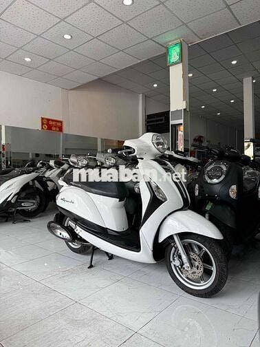 GRANDE 2017. Cực Đẹp - Máy Zin Êm Khỏi Bàn