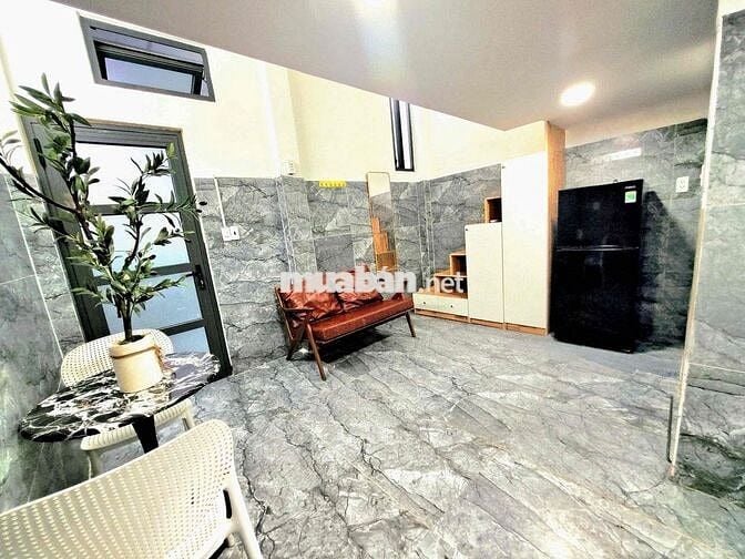 Cho Thuê Căn Hộ Dịch Vụ Có Gác Nằm Giữa ĐH Công Thương Và Văn Hiến