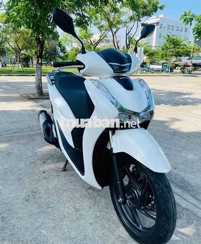 SH 2020 cực đẹp có trả góp trao đổi