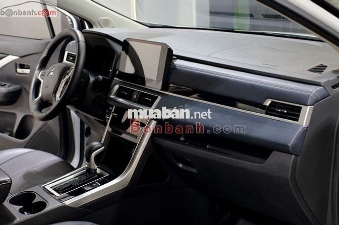 Mitsubishi Xpander Cross 1.5 AT 2024 - 599 Triệu