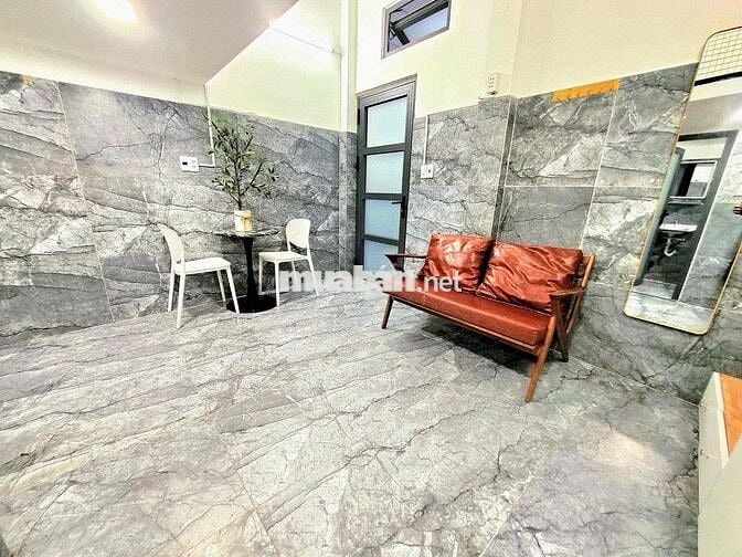 Cho Thuê Căn Hộ Dịch Vụ Có Gác Nằm Giữa ĐH Công Thương Và Văn Hiến