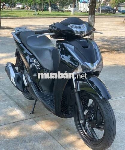 SH 2018 đen bóng bs 43 có trả góp trao đổi