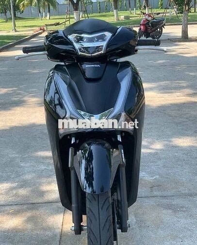SH 2018 đen bóng bs 43 có trả góp trao đổi