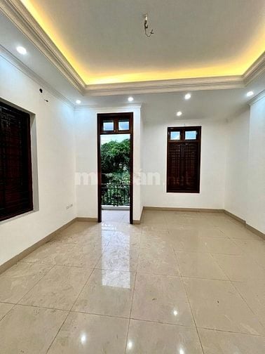 HIẾM 7 TỶ HƠN XÍU LONG BIÊN - NHÀ ĐẸP LONG LANH – LÔ GÓC 3 MẶT THOÁNG 