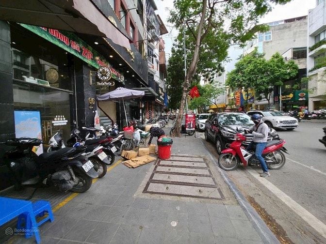 Nhà 2T mặt phố Lê Thanh Nghị-Trần Đại Nghĩa vỉa hè kd sầm uất dt 52m  Nhà 2T mặt phố Lê Thanh Nghị-Trần Đại Nghĩa vỉa hè kd sầm uất dt 52m