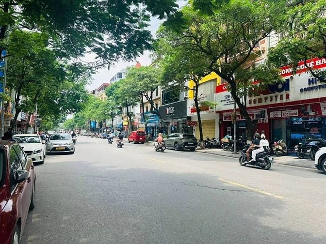 Nhà 2T mặt phố Lê Thanh Nghị-Trần Đại Nghĩa vỉa hè kd sầm uất dt 52m 