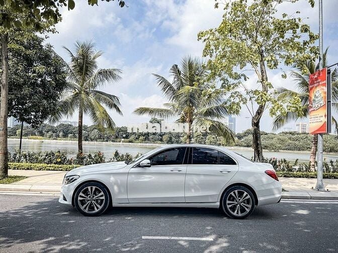 MERCEDES BENZ C250 EXCLUSIVE 2018 Xe Đẹp Bao Check