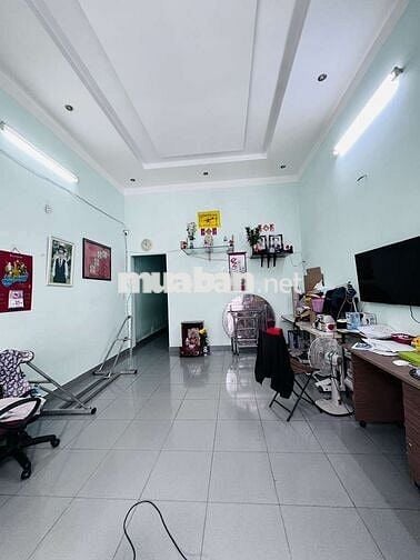 Bán nhà C4 ngay THPT Nguyễn Công Trứ – hẻm 3m 1 trục, 85m²,chỉ 6.85 tỷ