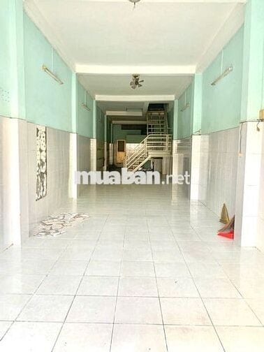 Cho thuê nhà mặt tiền đường võ văn tần gần ngân hàng mb bank