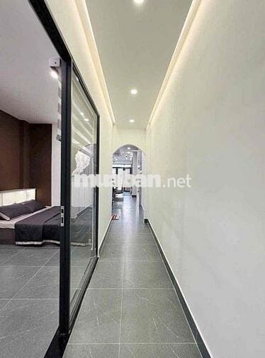 Bán Nhà 61m2. trệt lầu. 4 phòng( 1pn tầng trệt) 1/ đường số 8