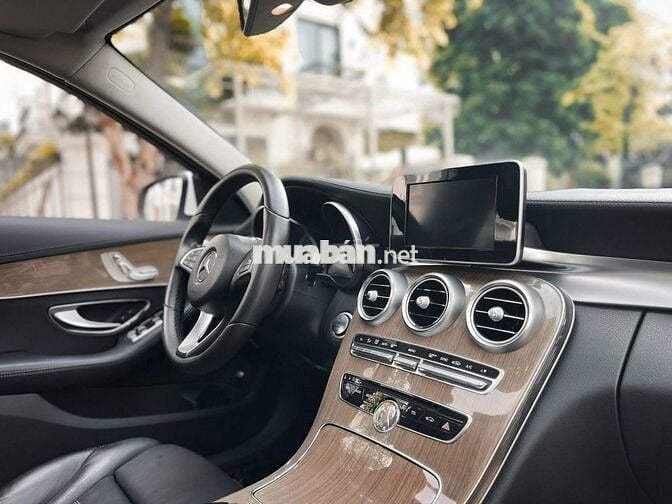 MERCEDES BENZ C250 EXCLUSIVE 2018 Xe Đẹp Bao Check