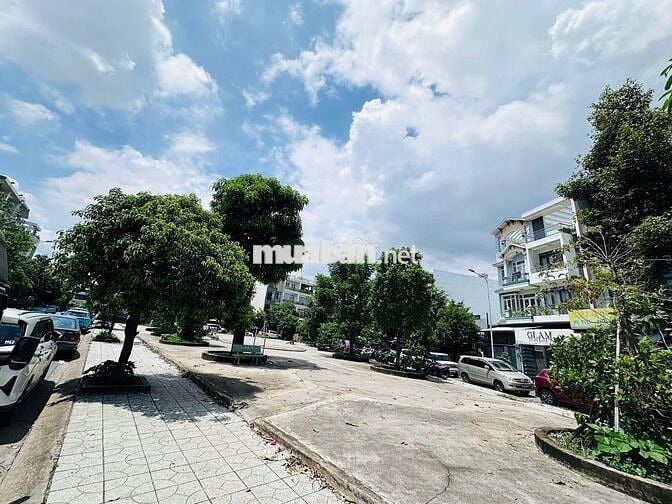Lô đất vàng trung tâm vị trí đắc địa gần Phạm Văn Đồng xây CHDV đầu tư