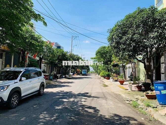🏡Nhà 5x23👉1 Lầu Đầy Đủ Công Năng👉Gần Chợ Bà Điểm