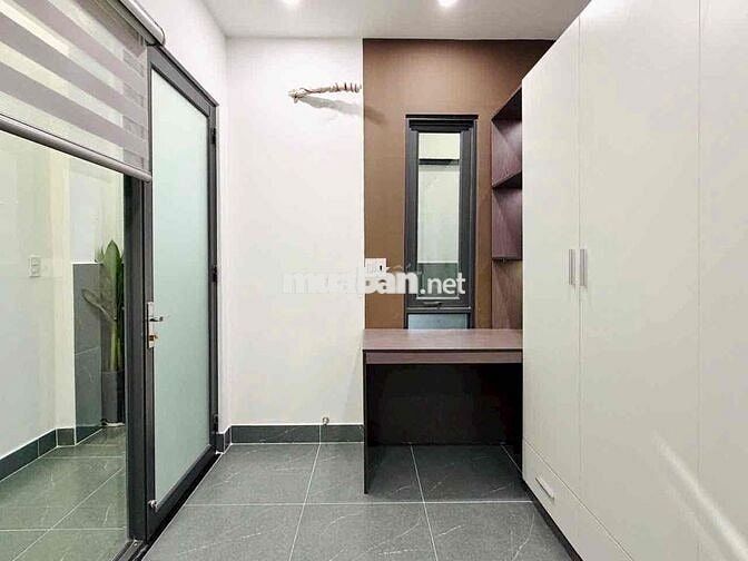 Bán Nhà 61m2. trệt lầu. 4 phòng( 1pn tầng trệt) 1/ đường số 8