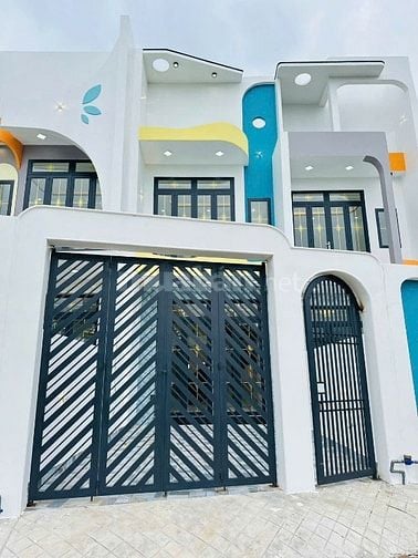 Nhà mới xây gàn kcn Cầu Tràm 112,5m2 SHR 4Pn 3Wc full 2ty280.