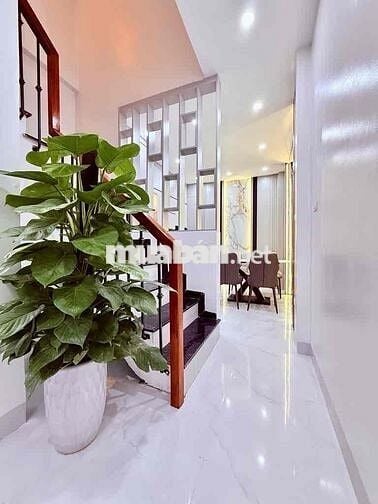 TT HAI BÀ TRƯNG _ 43m2 LÔ GÓC _ 5 NGỦ FULL CÔNG NĂNG