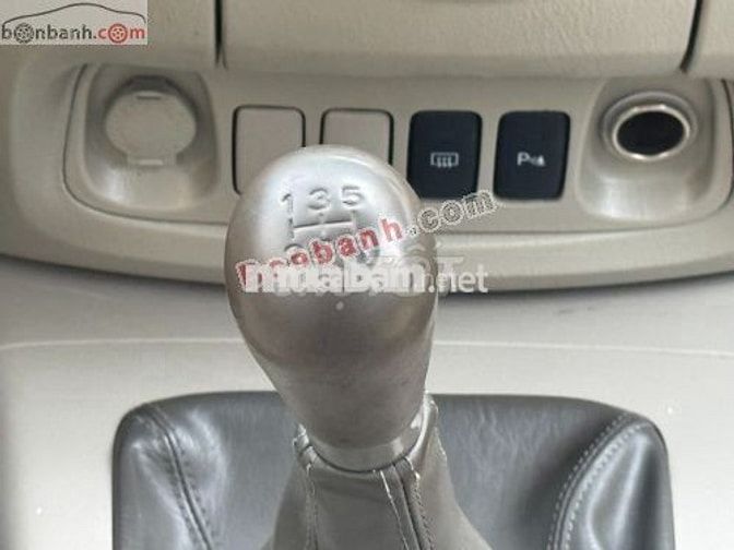 Toyota Innova G 2010