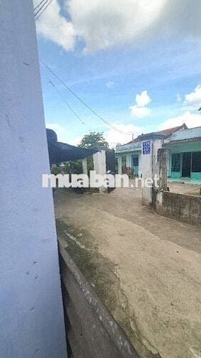 Nhà 1 trệt 1 lửng 90m², 2PN, 2 mặt tiền, xã Xuân Thới Thượng, Hóc Môn
