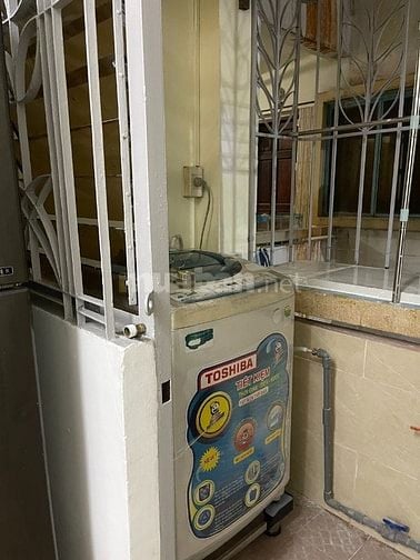 Cho thuê căn hộ CC Mười Mẫu (Bình Trưng)- DT: 44m2. Gần chợ, BV Q2.