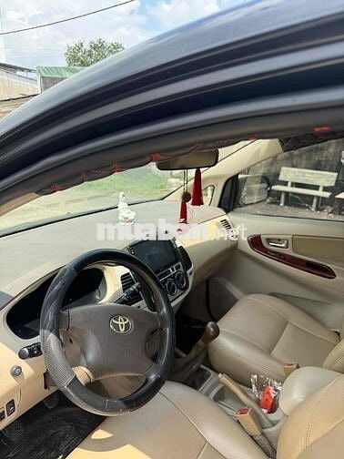 Toyota Innova 2006 G xịn gia đình chính chủ