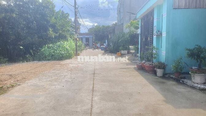 Nhà 1 trệt 1 lửng 90m², 2PN, 2 mặt tiền, xã Xuân Thới Thượng, Hóc Môn