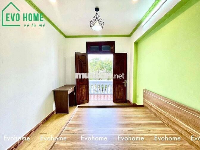siêu phẩm ban công rộng thoáng , full nội thất
