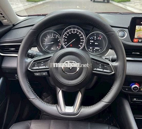 Mazda 6 2022 Premium 2.0 AT - 30000 km