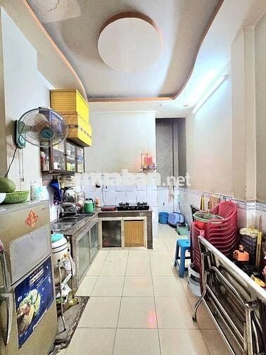 Nhà đường xe hơi gần Phú Mỹ Hưng quận 7