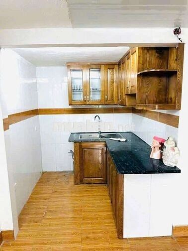 Bán đất tặng nhà Ngọc Thụy –33m² x 2T, MT 4m – Ngõ đẹp,– Giá hơn 5 tỷ