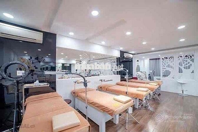 cho thuê nhà mặt tiền Nguyễn Đình Chiểu diện tích 6x20m giá 43tr