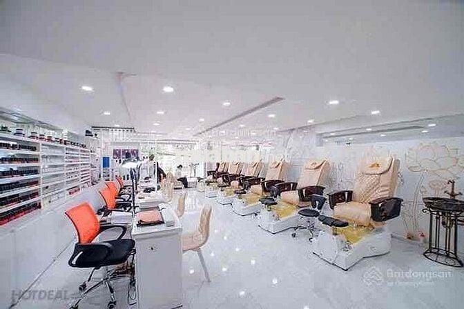 cho thuê nhà mặt tiền Nguyễn Đình Chiểu diện tích 6x20m giá 43tr