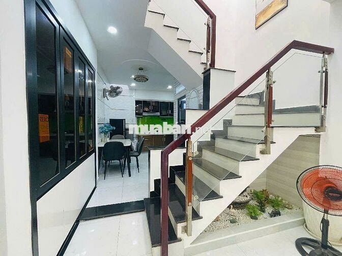 NHÀ ĐẸP NGUYỄN VĂN KHỐI, P8, GV, HCM 35M2 2PN 4.68 TỶ