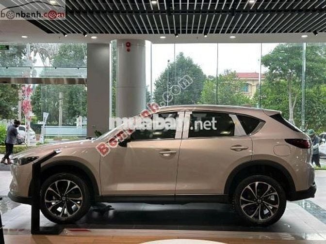 Mazda CX5 Deluxe 2.0 AT 2025