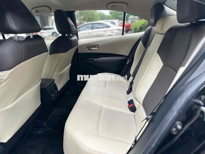 Toyota Corolla Altis 2022 1.8G - 19999 km,có BHTV