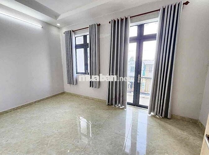 CẦN PASS NHÀ MẶT TIỀN KINH DOANH HẺM 4 NVL