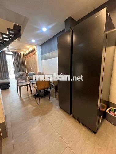 CHO THUÊ NHÀ NGUYÊN CĂN BA ĐÌNH Q8. CÁCH MẶT TIỀN 1 CĂN Full NỘI THẤT