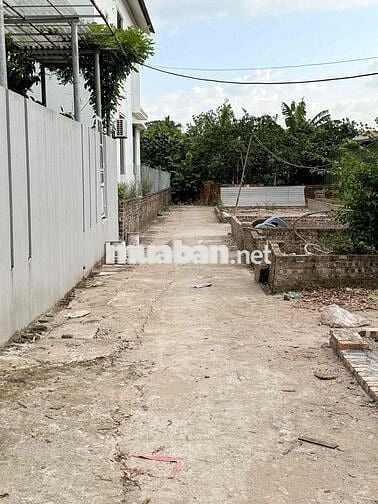 NHỈNH 3 TỶ - LÔ GÓC - NGÕ THÔNG OTO - TP BẾN SÔNG - TP THÔNG MINH
