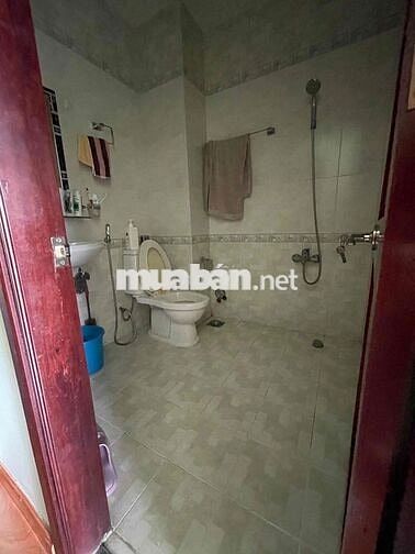 Bán nhà Quận 6 hẻm 27 kinh dươnh vương thông ra đường Hậu Giang