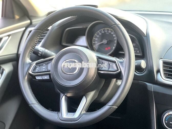 Mazda 3 hatchback 2018