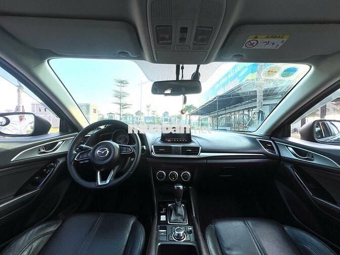 Mazda 3 hatchback 2018