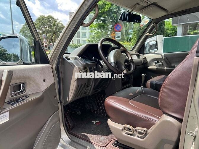 Mitsubishi Pajero 20*** km