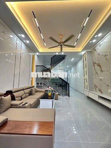 Nhà 1 trệt 1 lầu thổ cư 100% phường Tân Hiệp