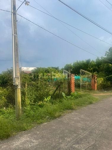 Chuẩn bị xuất cảnh đi nước ngoài cần bán cắt lỗ mảnh đất 14464m2 
