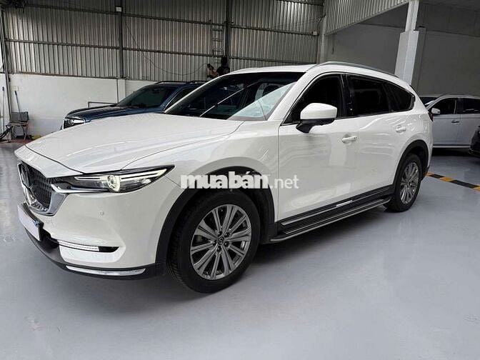 Mazda cx8 2.5L AWD- 18000 km