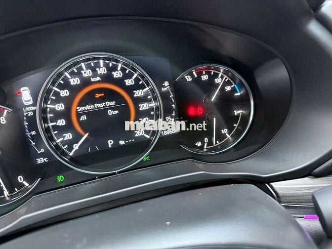 Mazda cx8 2.5L AWD- 18000 km