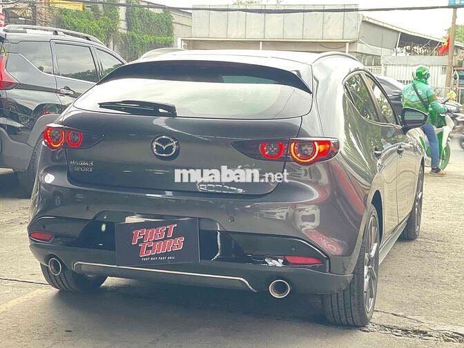 Mazda 3 2022 1.5L Premium - 22000 km không lỗi nhỏ