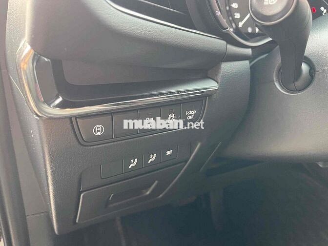 Mazda 3 2022 1.5L Premium - 22000 km không lỗi nhỏ